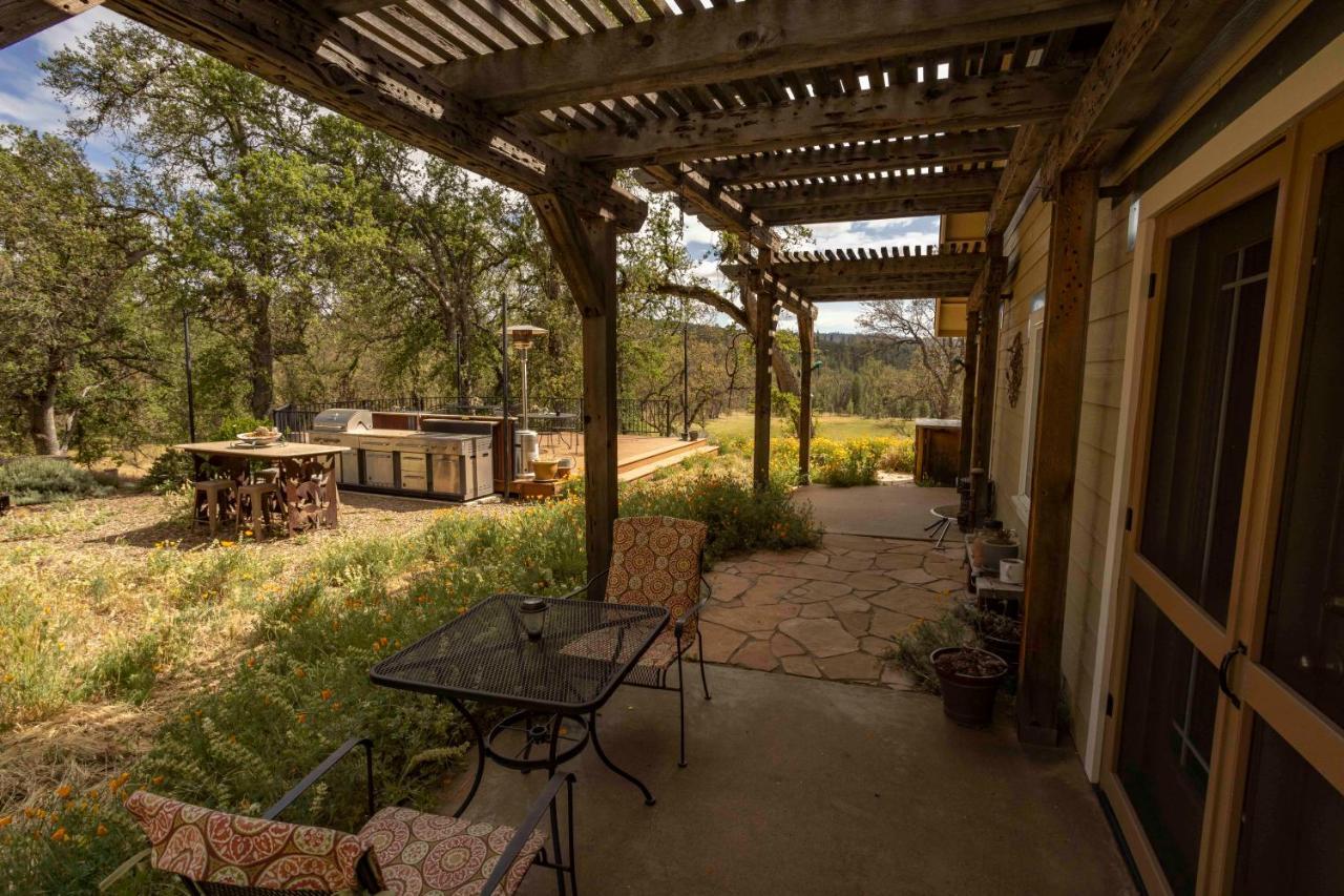 Red Tail Ranch Bed & Breakfast Groveland Bagian luar foto